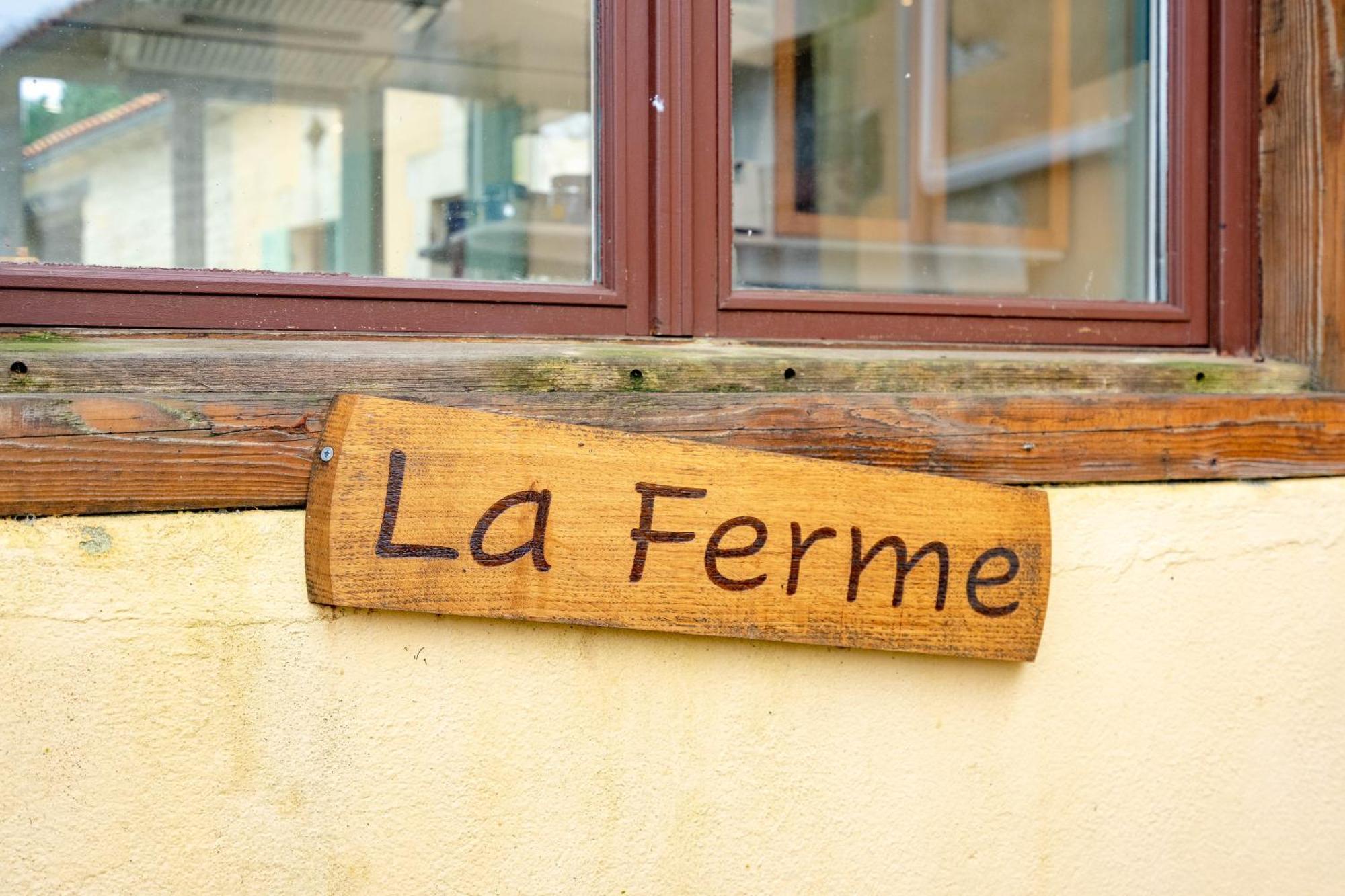 La Ferme - Gites De La Tournerie Gémozac Extérieur photo